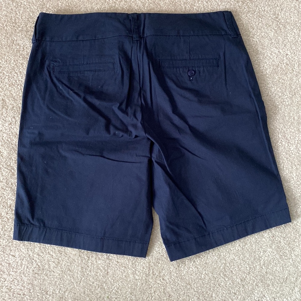 J. Crew Frankie navy shorts size 6. NWT. - Picture 2 of 5